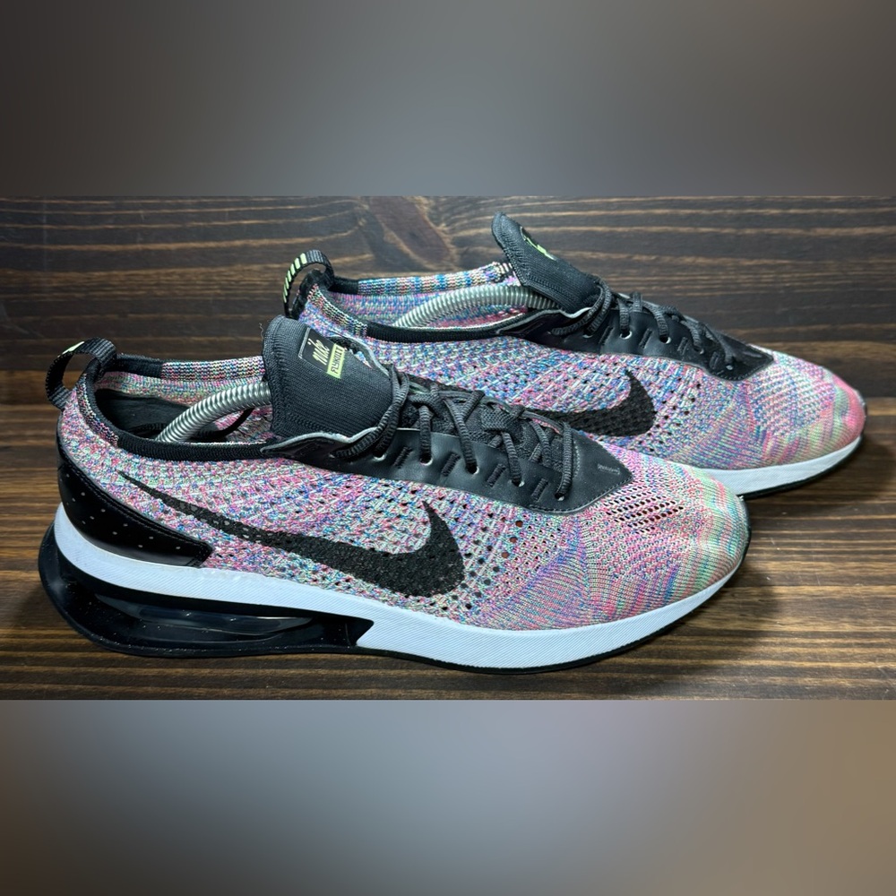 Nike Air max Flyknit Racer Mens Size 9.5 Shoes Multi Color Athletic Sneakers
